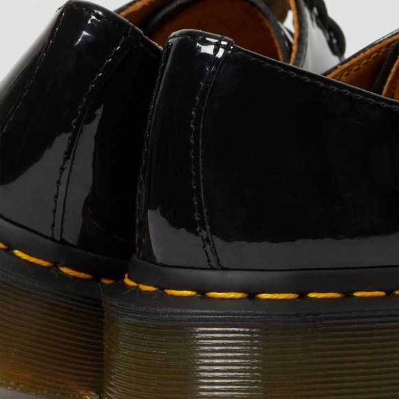 Dr. Martens Women's 1461 Black Patent Lamper US 9 - Picture 5 of 9